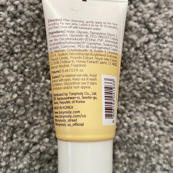TONYMOLY I’m Honey Deep Moisture Rescue Mask - Picture 2 of 3